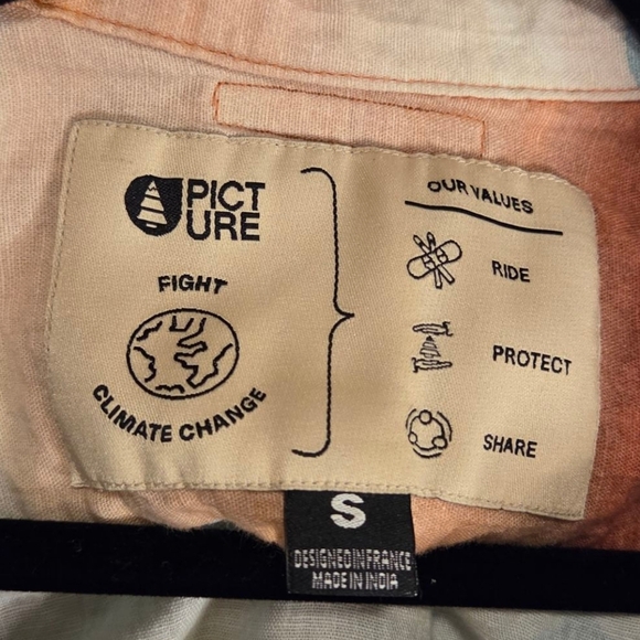 Picture Organic Linen Kintha Shirt - Women's Coconut Buttons Size Small Rainbow - Picture 3 of 8